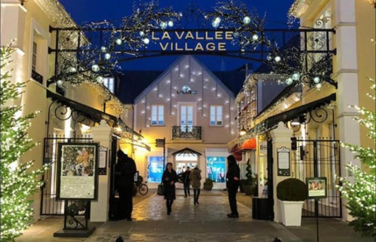 Studio Disneyland Paris Holidays Montévrain Kültér fotó